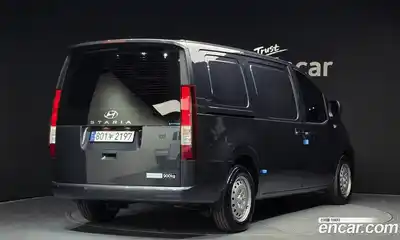 Hyundai Staria 2023 2.2 Автомат в Москве № 796936, миниатюра 2