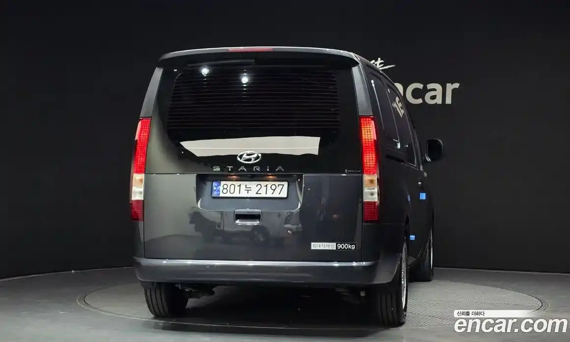 Hyundai Staria 2023 2.2 Автомат в Москве № 796936, фото 4