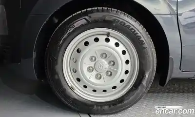 Hyundai Staria 2023 2.2 Автомат в Москве № 796936, миниатюра 5