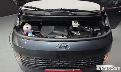 Hyundai Staria 2023 2.2 Автомат в Москве № 796936, миниатюра 6