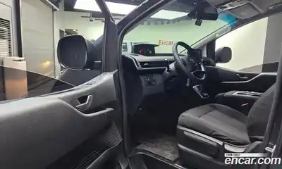 Hyundai Staria 2023 2.2 Автомат в Москве № 796936, миниатюра 10