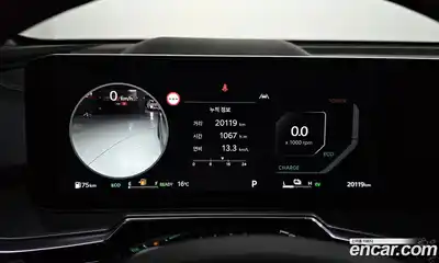 Kia Sorento 2023 1.6 Автомат в Москве № 797839, миниатюра 8