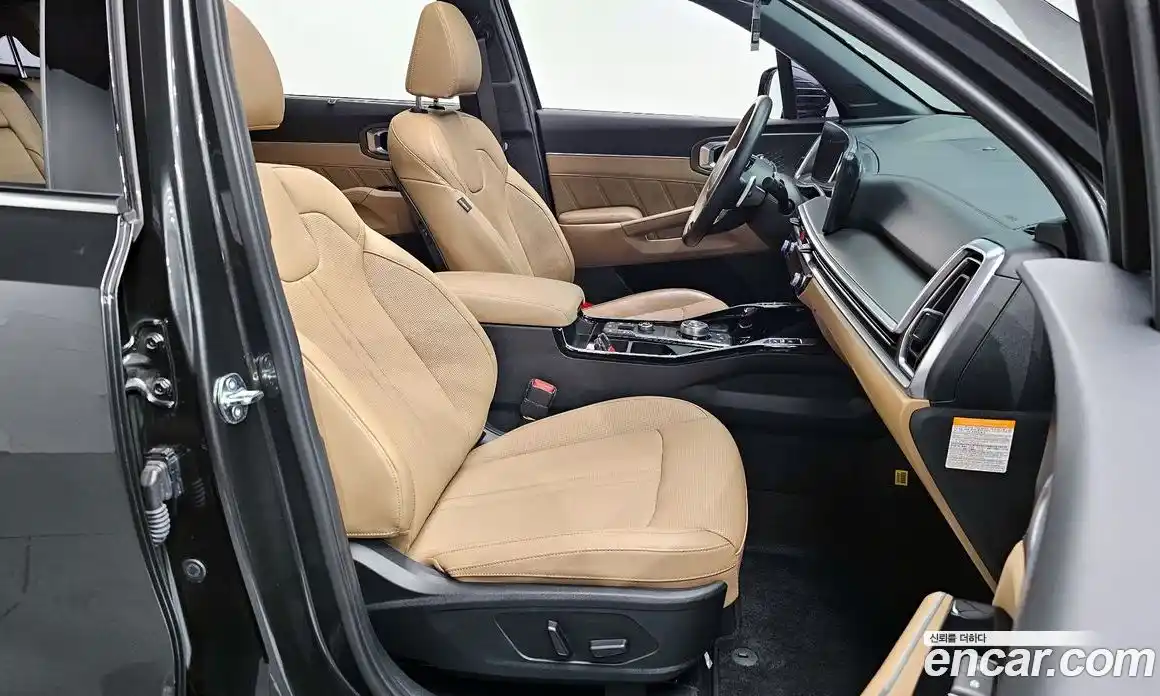 Kia Sorento 2023 1.6 Автомат в Москве № 797839, фото 10