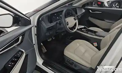 Kia EV6 2023 0.1 Автомат в Москве № 798030, миниатюра 11