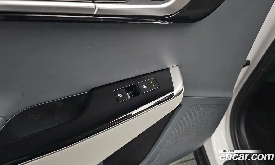 Kia EV6 2023 0.1 Автомат в Москве № 798030, фото 18