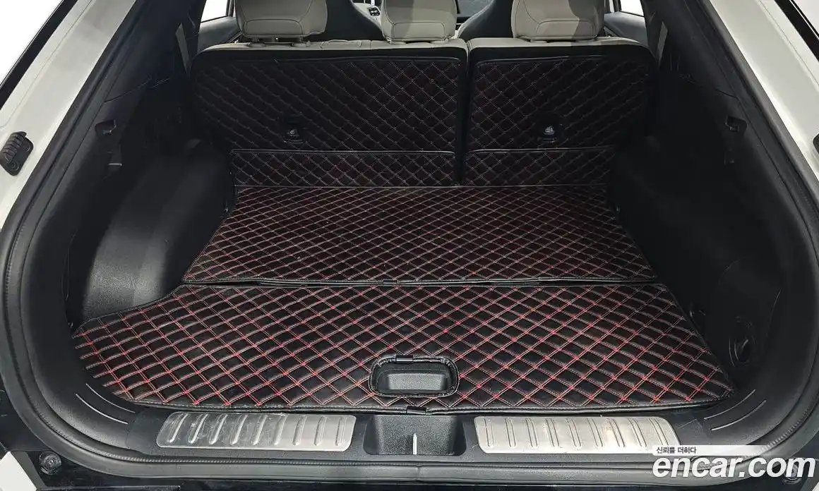 Kia EV6 2023 0.1 Автомат в Москве № 798030, фото 20