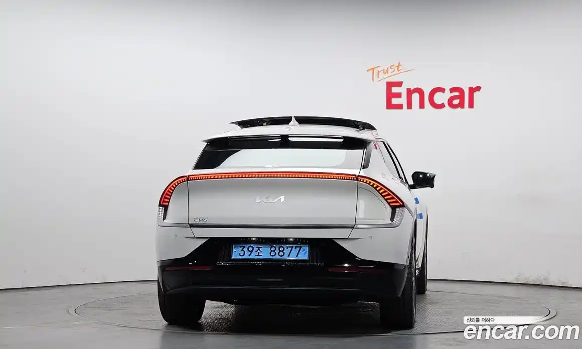 Kia EV6 2023 0.1 Автомат в Москве № 798030, фото 4