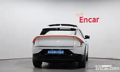 Kia EV6 2023 0.1 Автомат в Москве № 798030, миниатюра 4