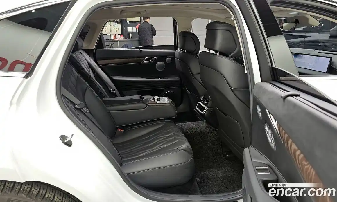 Genesis G80 2024 2.5 Автомат в Москве № 798642, фото 11