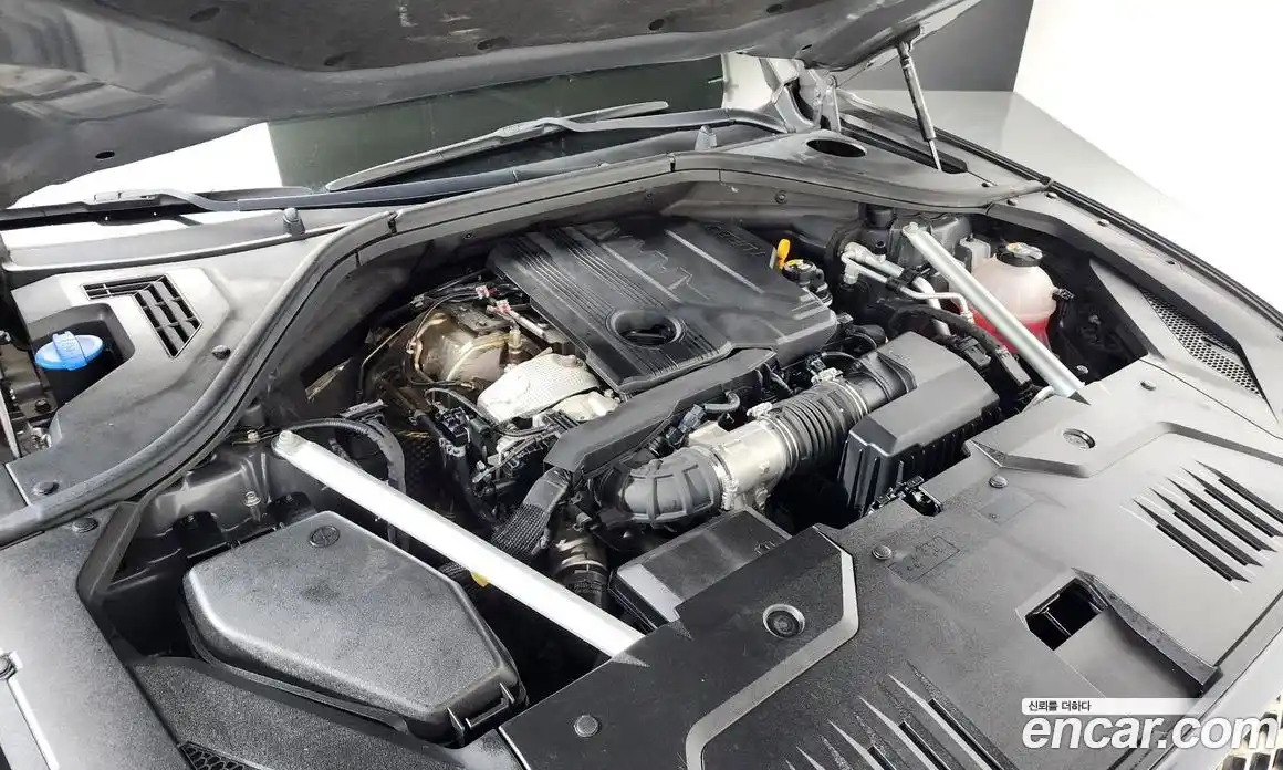 Genesis GV70 2021 2.2 Автомат в Москве № 798704, фото 6