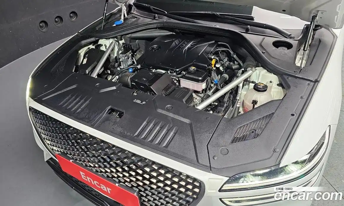 Genesis GV70 2024 2.5 Автомат в Москве № 798730, фото 6