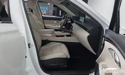 Genesis GV70 2024 2.5 Автомат в Москве № 798737, миниатюра 11