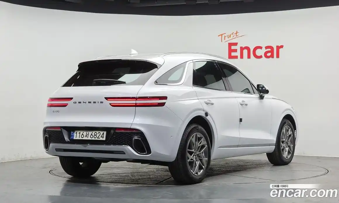 Genesis GV70 2024 2.5 Автомат в Москве № 798737, фото 2