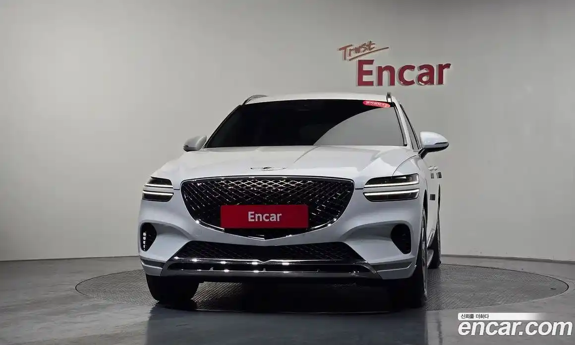 Genesis GV70 2022 2.5 Автомат в Москве № 798841, фото 2