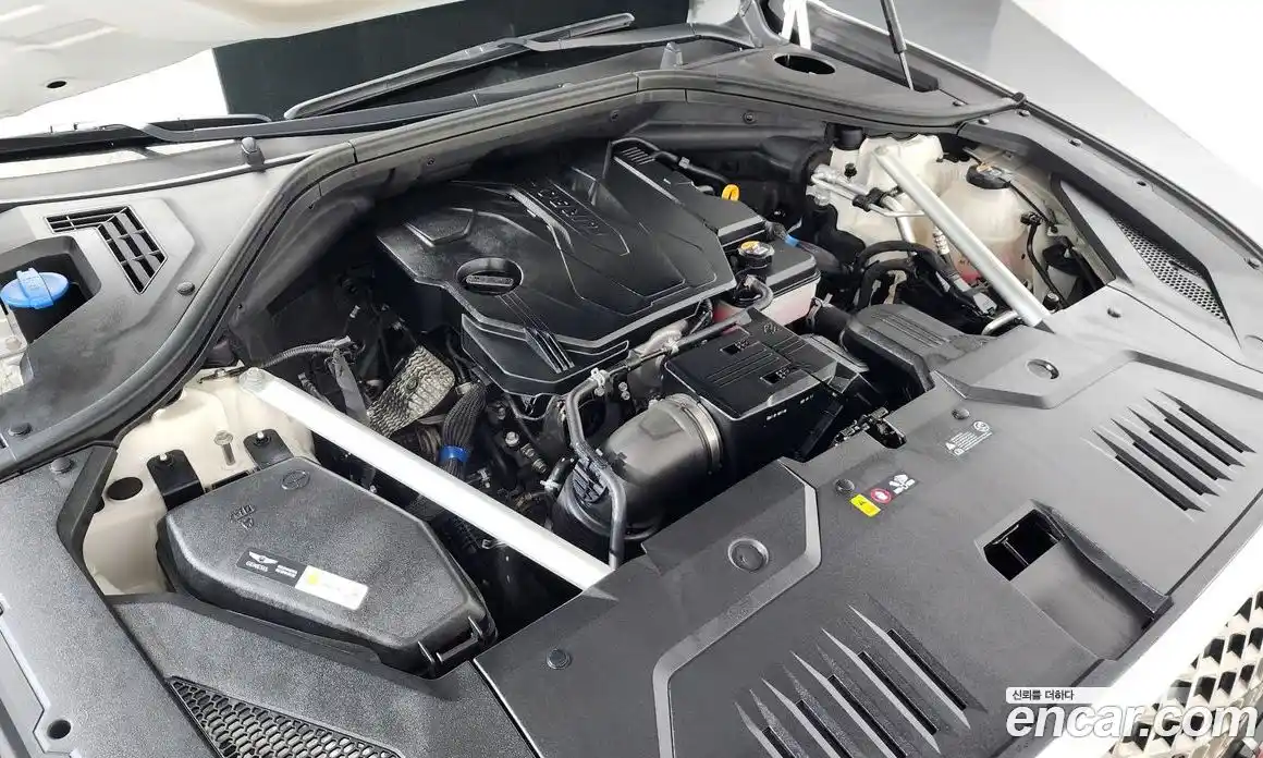 Genesis GV70 2022 2.5 Автомат в Москве № 798841, фото 5