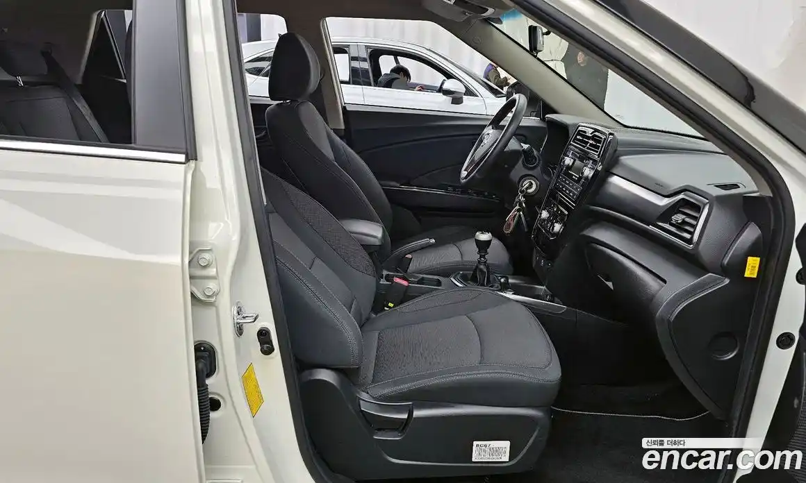 SsangYong TIBOLI 2022 1.5 Механическая в Москве № 798923, фото 11