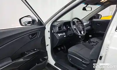 SsangYong TIBOLI 2022 1.5 Механическая в Москве № 798923, миниатюра 10