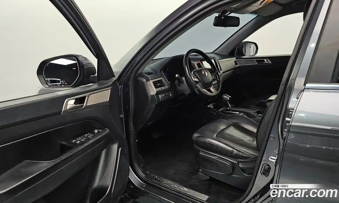 SsangYong Rexton 2019 2.2 Автомат в Москве № 799126, фото 11