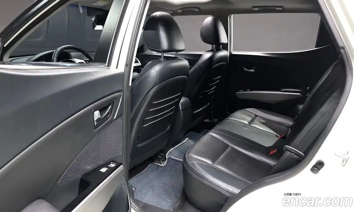 SsangYong TIBOLI 2015 1.6 Автомат в Москве № 799136, фото 12