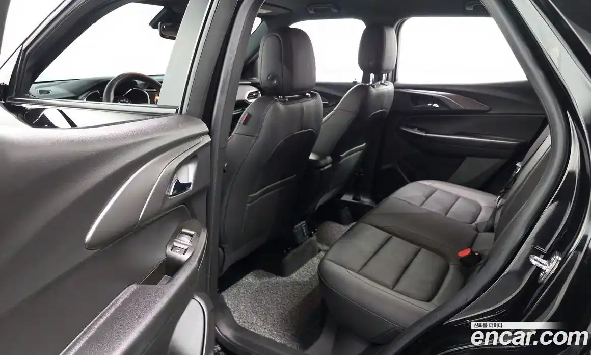 Chevrolet TrailBlazer 2023 1.3 Автомат в Москве № 799480, фото 12