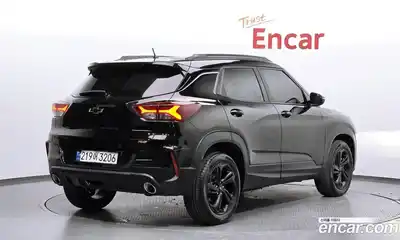 Chevrolet TrailBlazer 2023 1.3 Автомат в Москве № 799480, миниатюра 2