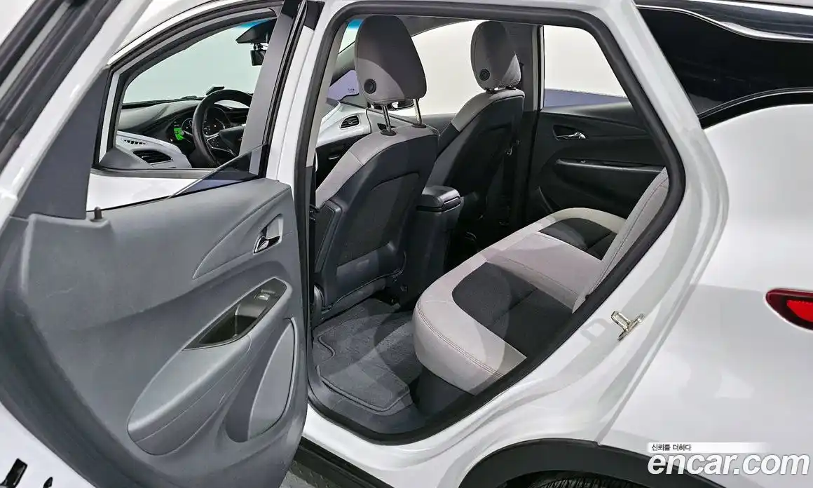 Chevrolet Bolt EV 2019 0.2 Автомат в Москве № 799599, фото 11