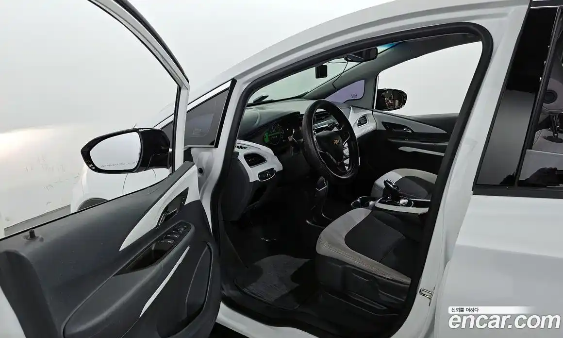 Chevrolet Bolt EV 2019 0.2 Автомат в Москве № 799599, фото 10