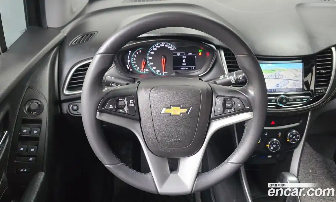 Chevrolet Trax 2018 1.4 гидро в Москве № 799681, фото 13