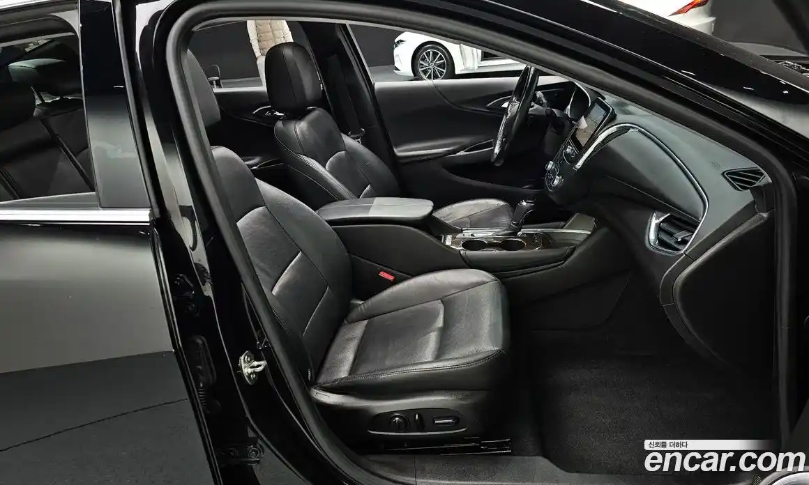 Chevrolet Malibu 2017 2.0 Автомат в Москве № 799783, фото 10