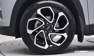 Chevrolet Trax 2023 1.2 Автомат в Москве № 799897, миниатюра 5