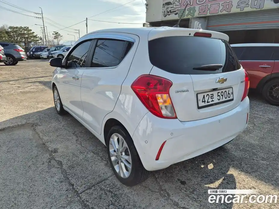 Chevrolet Spark 2018 1.0 Вариатор в Москве № 799909, фото 17