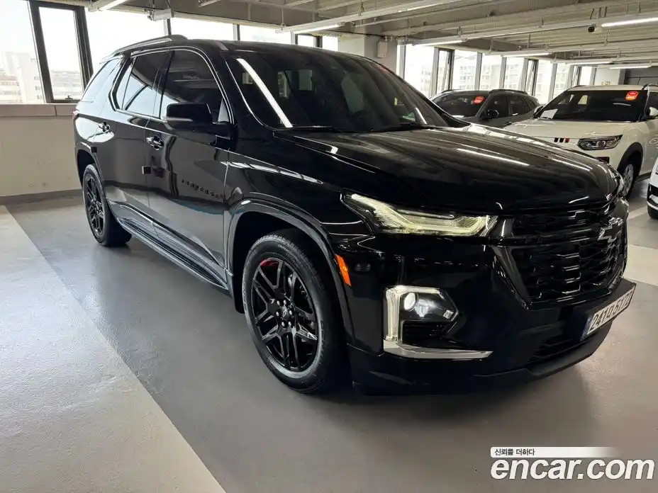 Chevrolet Traverse 2023 3.6 Автомат в Москве № 799914, фото 1