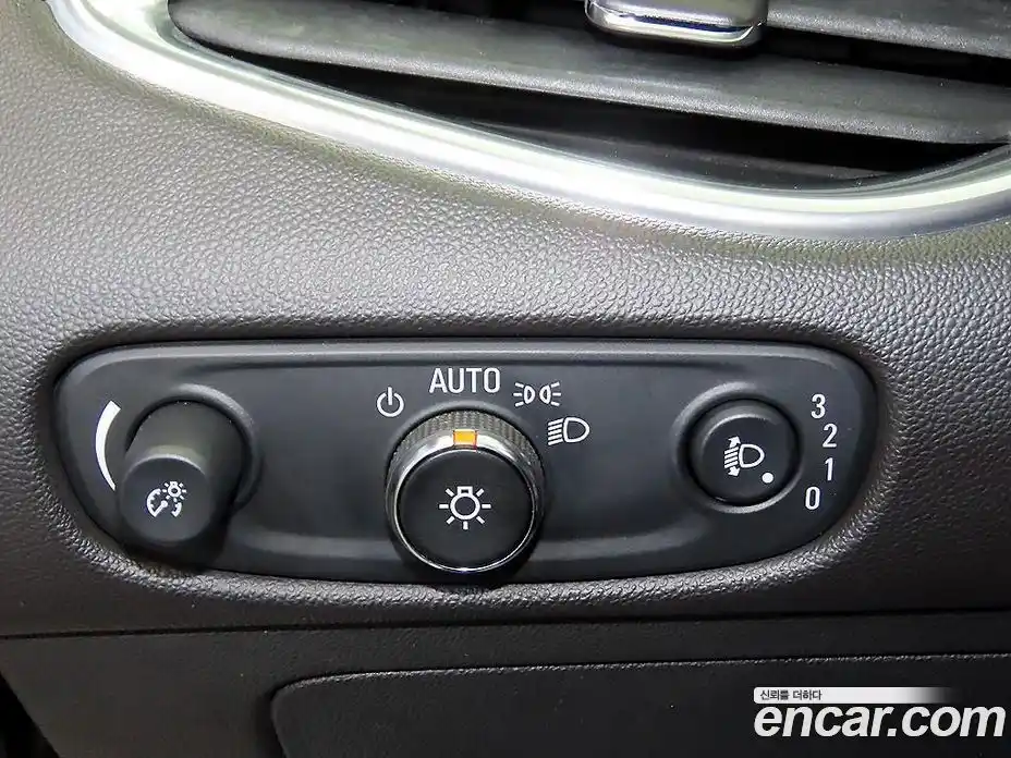 Chevrolet Malibu 2017 2.0 Автомат в Москве № 800006, фото 17