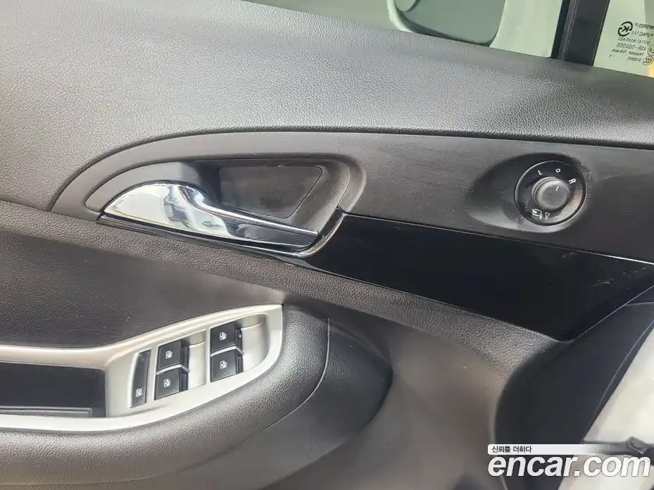 Chevrolet Orlando 2011 2.0 Автомат в Москве № 800048, фото 17