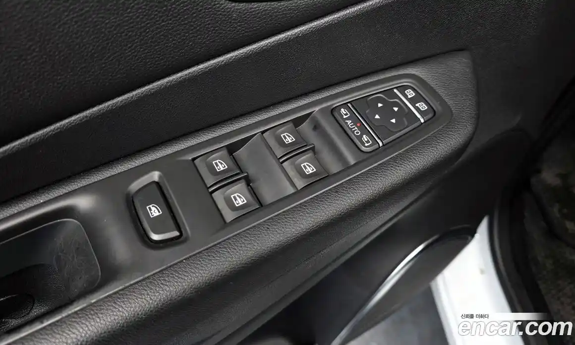 Renault QM3 2018 1.5 Автомат в Москве № 800076, фото 11