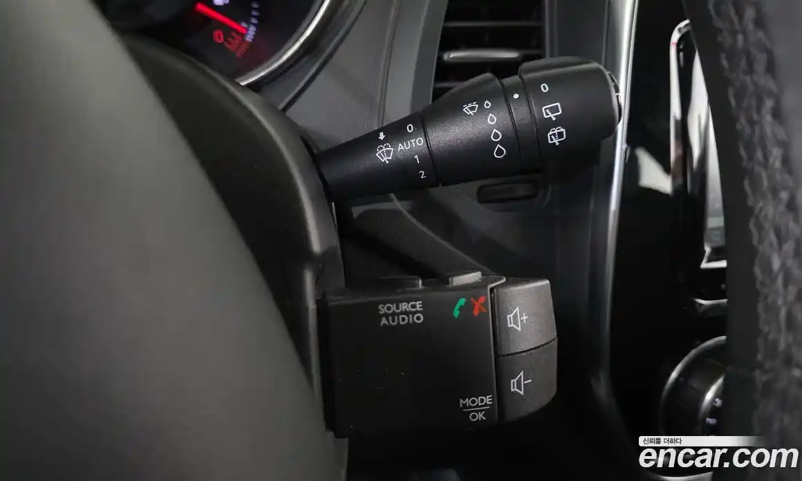 Renault QM3 2018 1.5 Автомат в Москве № 800076, фото 13