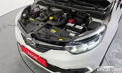 Renault QM3 2018 1.5 Автомат в Москве № 800076, миниатюра 6