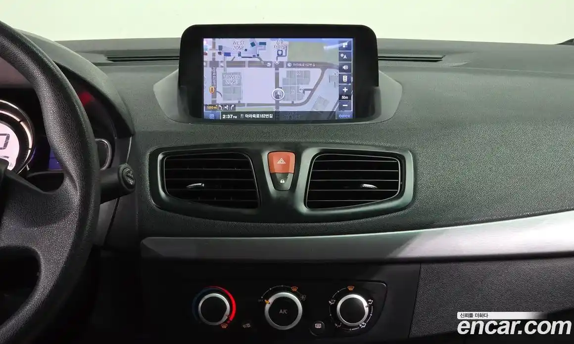 Renault SM3 2018 1.6 Автомат в Москве № 800140, фото 14