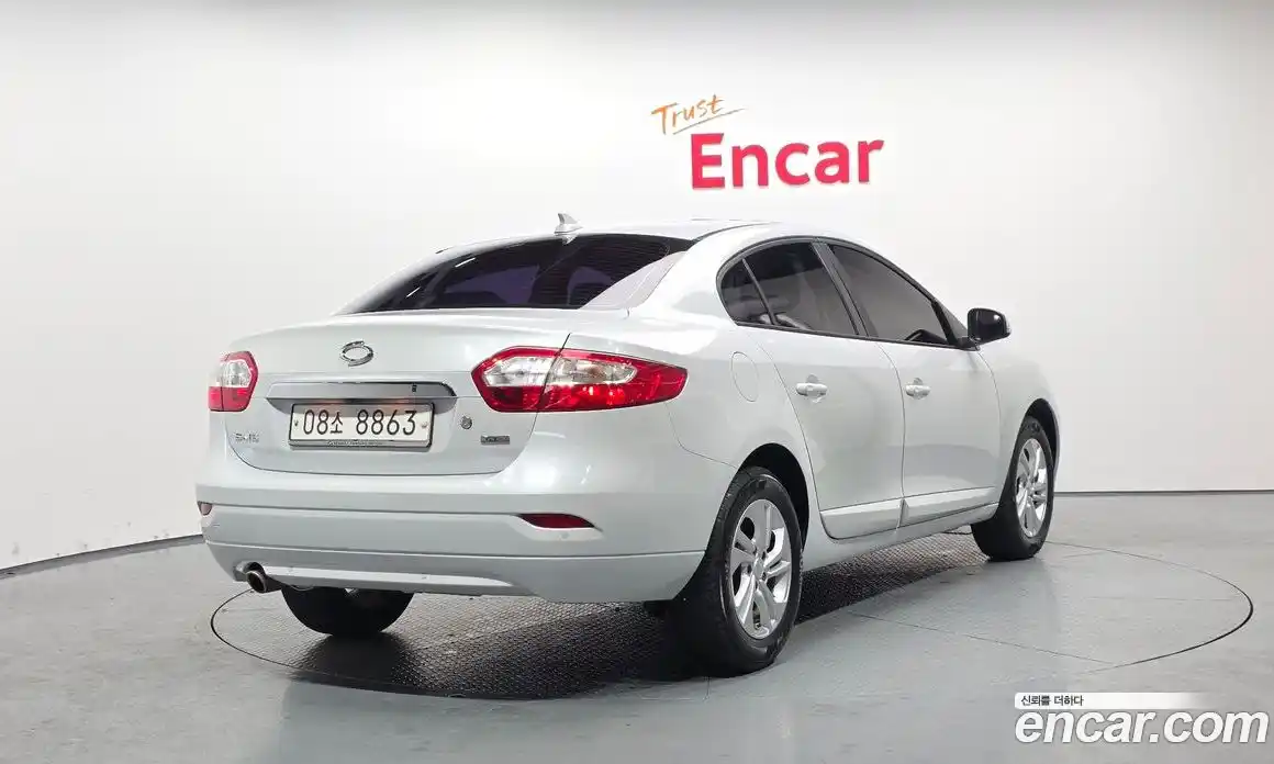 Renault SM3 2018 1.6 Автомат в Москве № 800140, фото 2