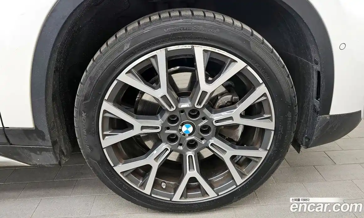 BMW X1 2022 2.0 Автомат в Москве № 800263, фото 5