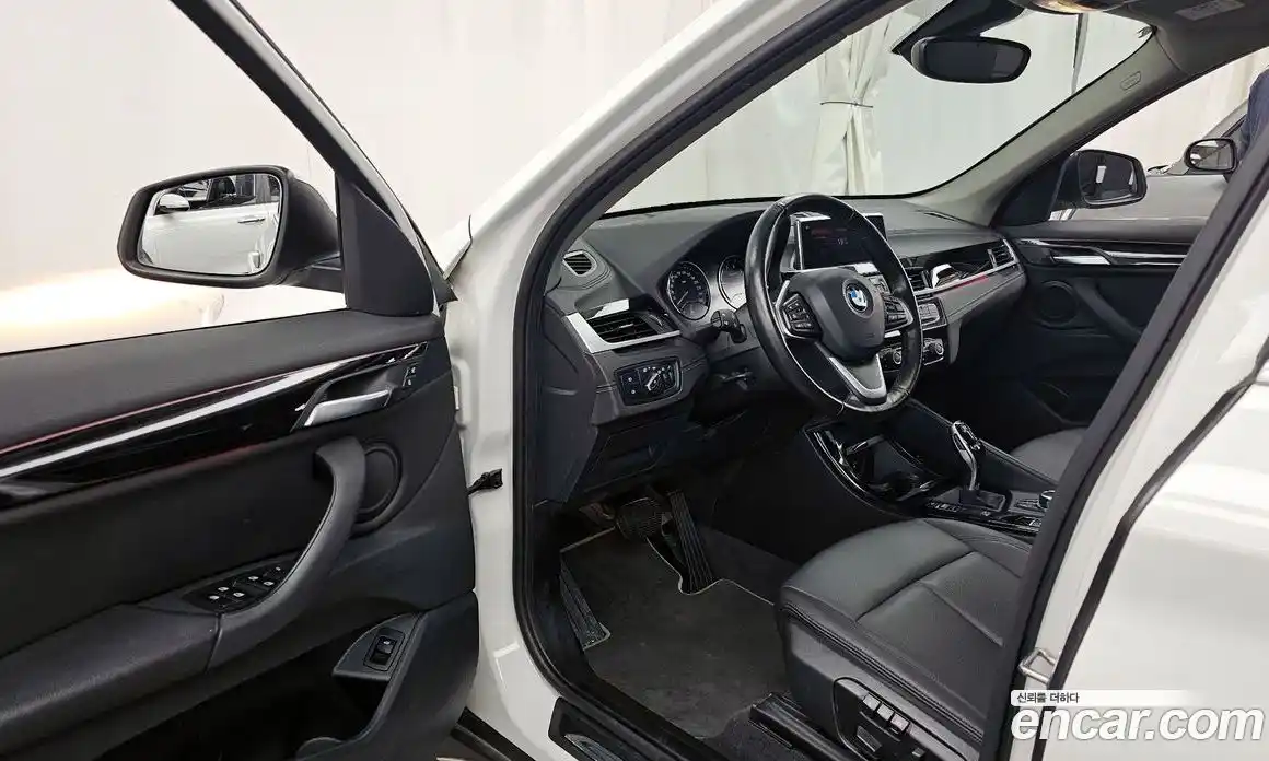 BMW X1 2022 2.0 Автомат в Москве № 800263, фото 10