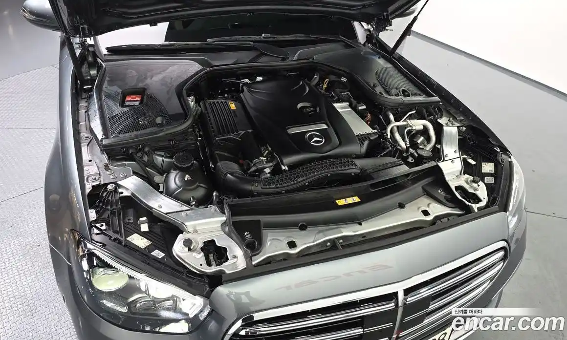 Mercedes-Benz E-Class 2021 2.0 Автомат в Москве № 800925, фото 6