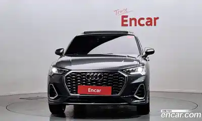 Audi Q3 2022 2.0 Автомат в Москве № 801421, миниатюра 3