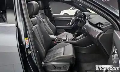 Audi Q3 2022 2.0 Автомат в Москве № 801421, миниатюра 10