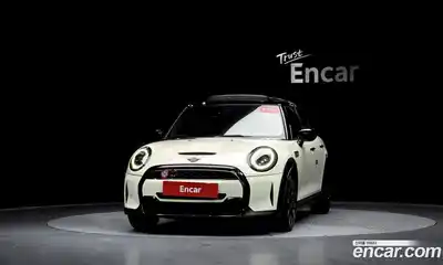 Mini Cooper 2021 2.0 Автомат в Москве № 802273, миниатюра 2