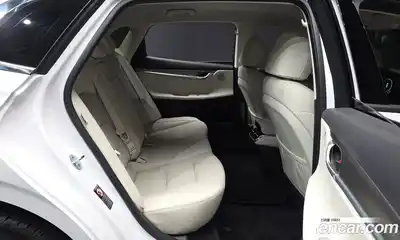 Hyundai Grandeur 2021 2.5 Автомат в Москве № 813565, миниатюра 11