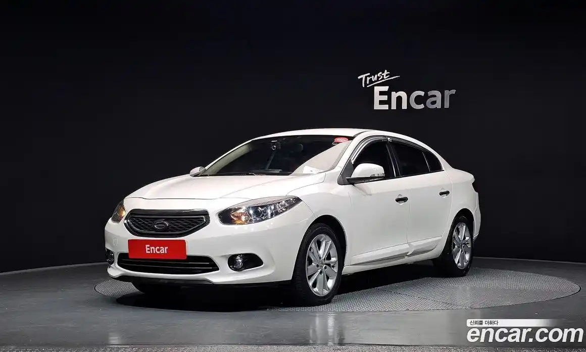 Renault SM3 2013 1.6 Автомат в Москве № 814270, фото 1