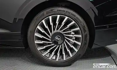 Hyundai Grandeur 2023 2.5 Автомат в Москве № 814650, миниатюра 5