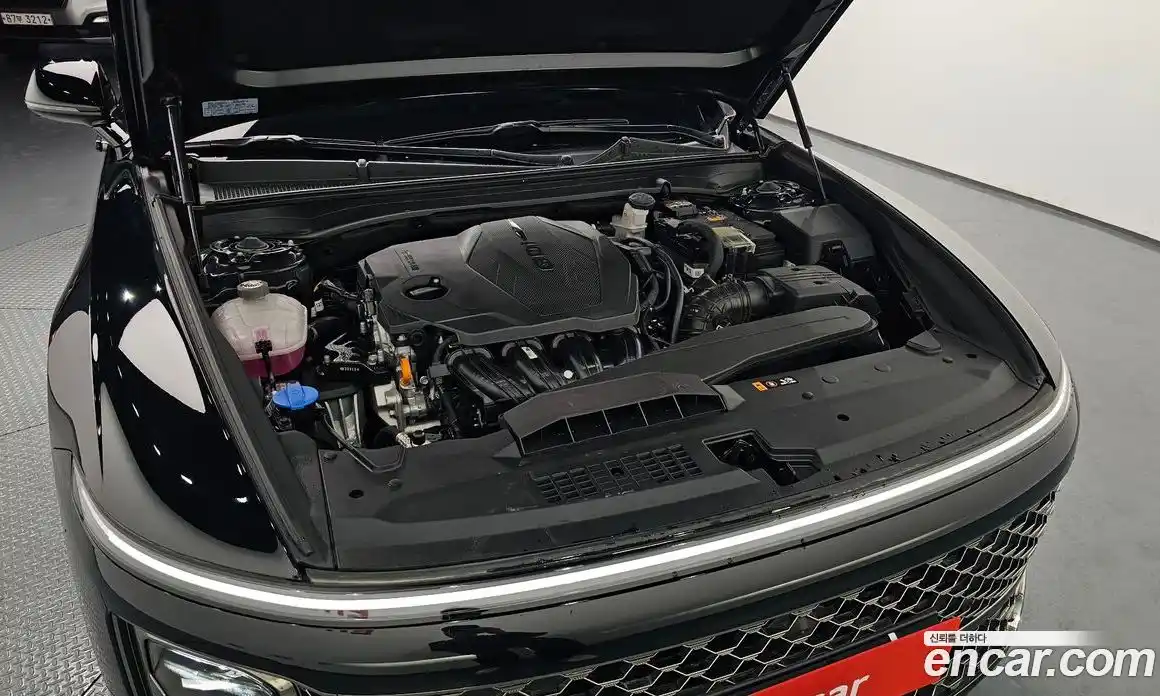 Hyundai Grandeur 2023 2.5 Автомат в Москве № 814650, фото 6