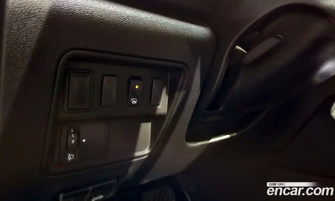 Renault QM6 2017 2.0 Автомат в Москве № 814732, фото 14